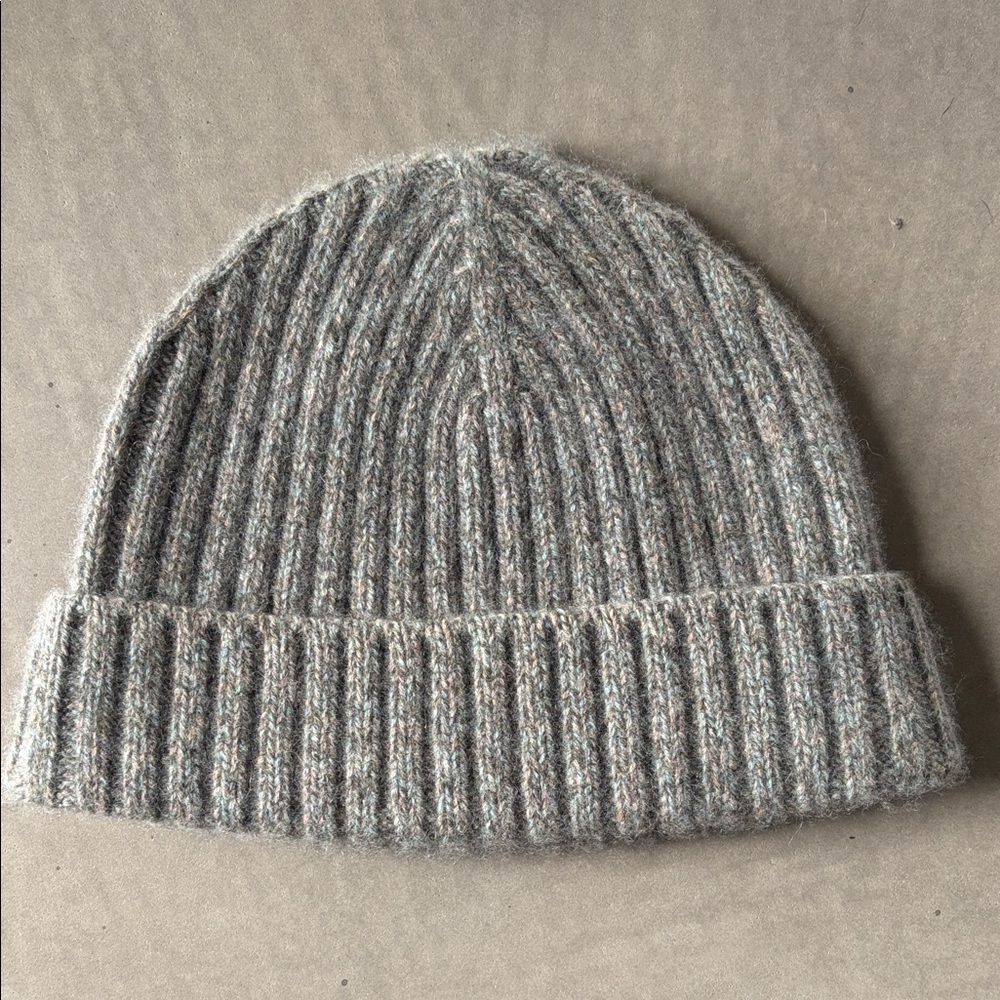 Beau Souci Cashmere beanie